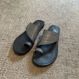 Free People sandals size 39 (9) women’s
